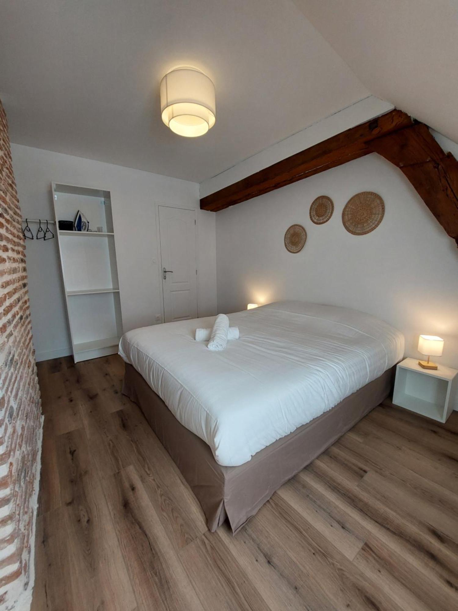Appartements L'Hirondelle Beaugency Eksteriør billede