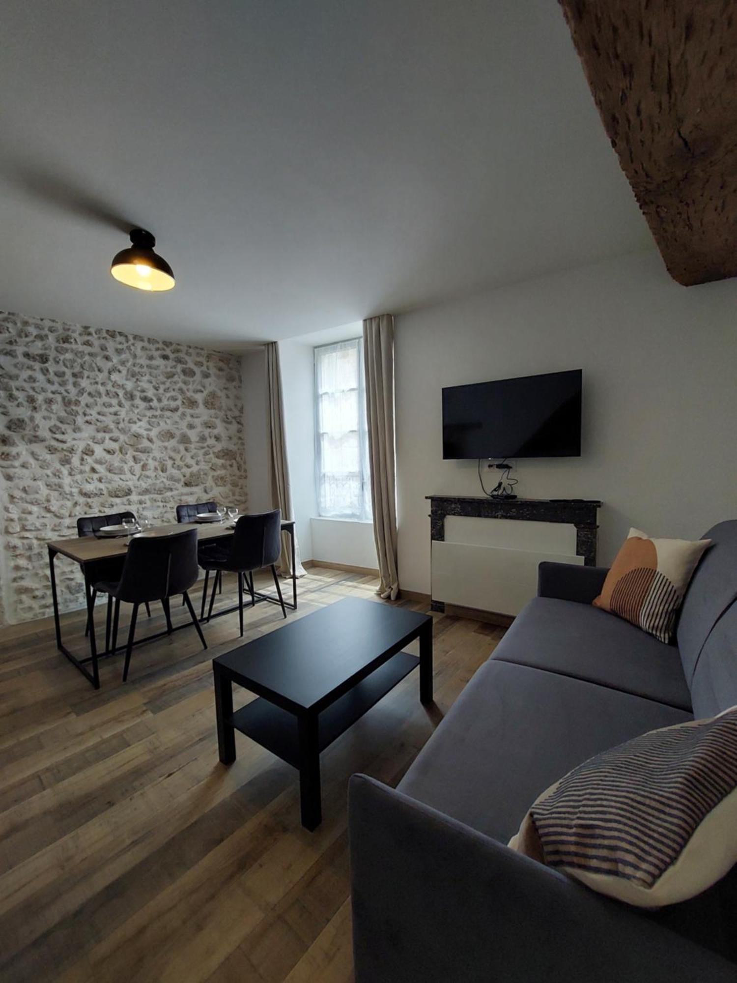Appartements L'Hirondelle Beaugency Eksteriør billede